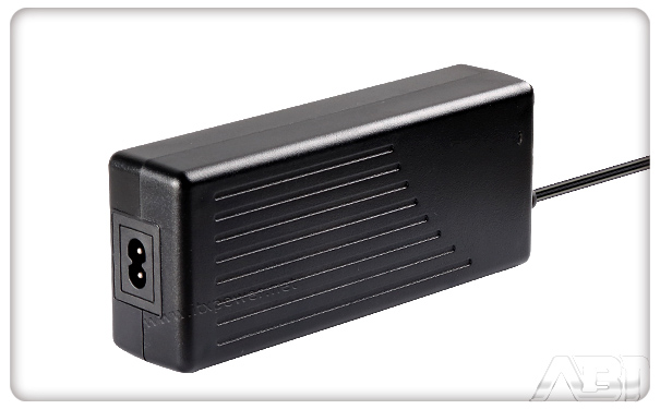 12V8A電源適配器