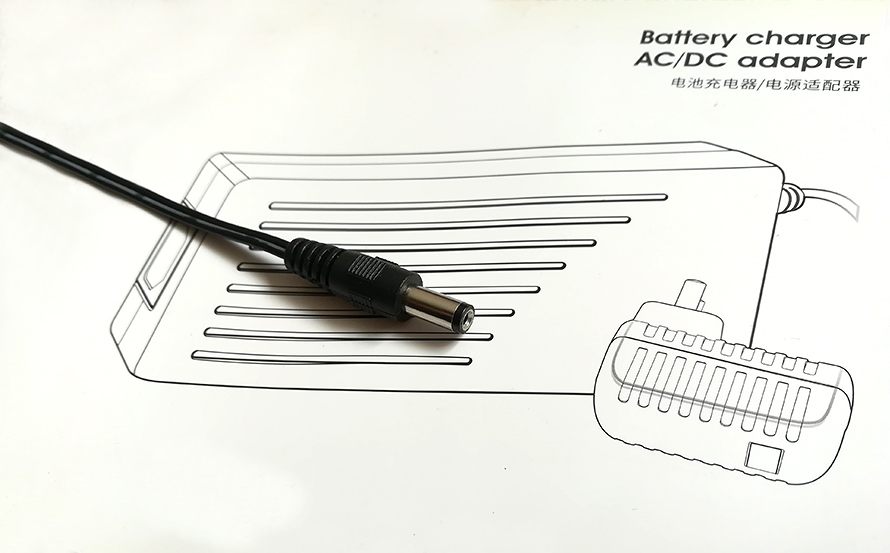電源適配器正負極表示